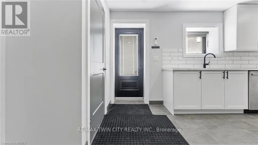 #1 - 130 ELGIN STREET