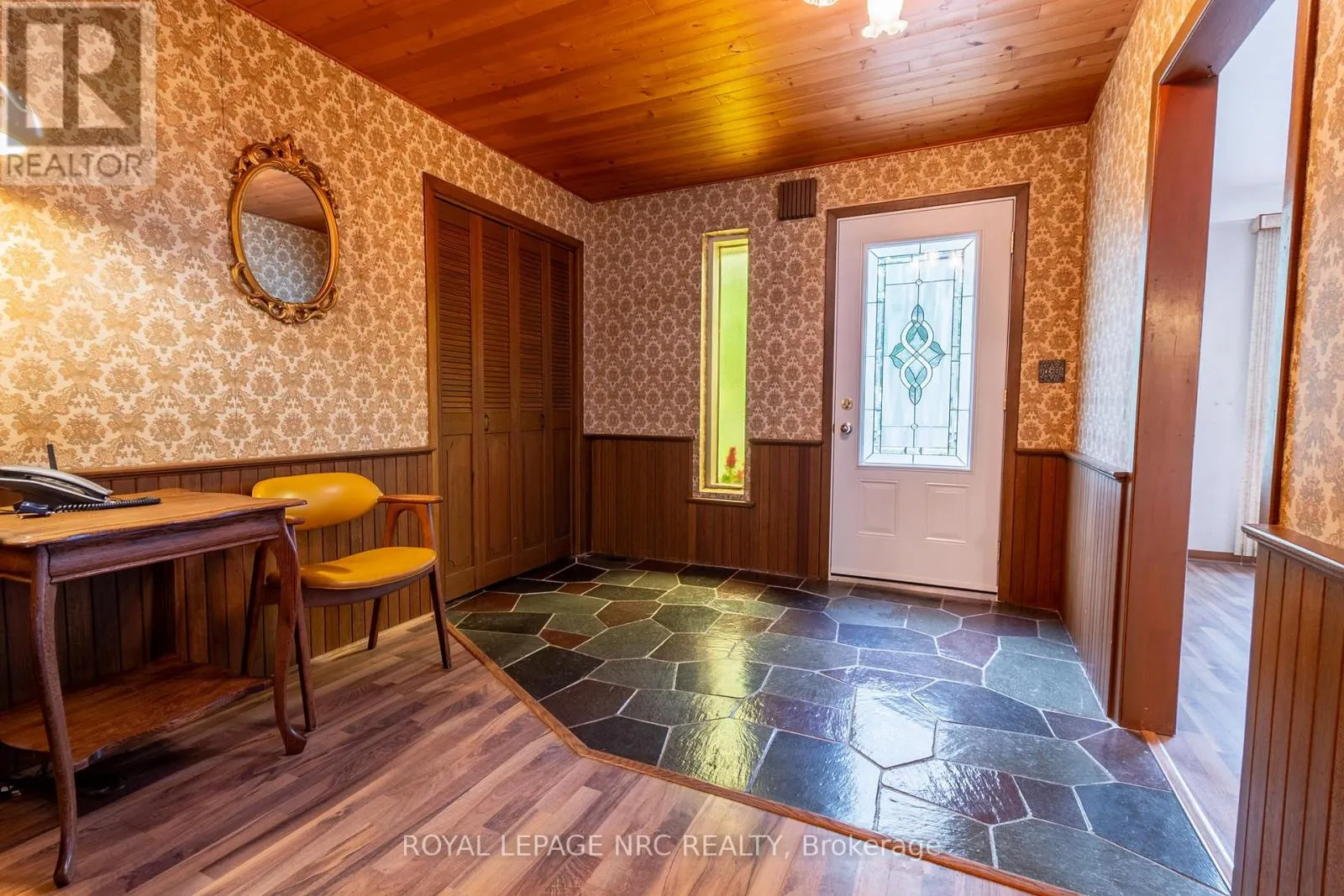 11680 BURNABY ROAD