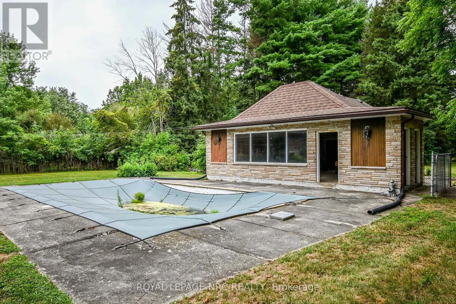 11680 BURNABY ROAD