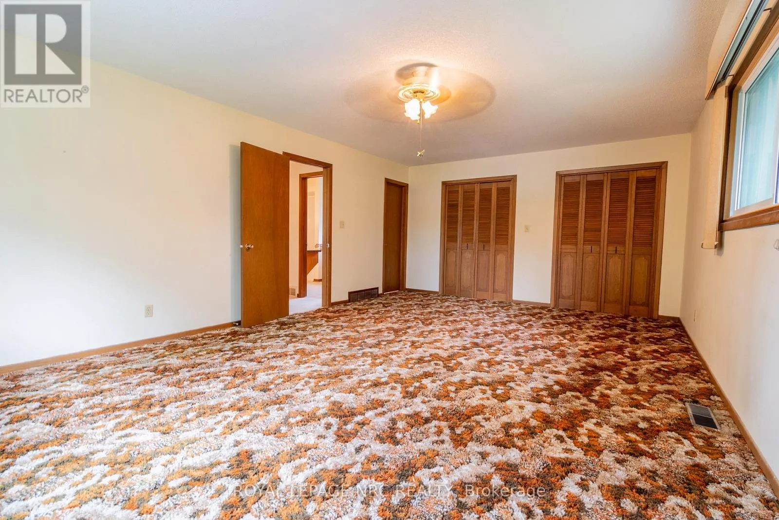 11680 BURNABY ROAD