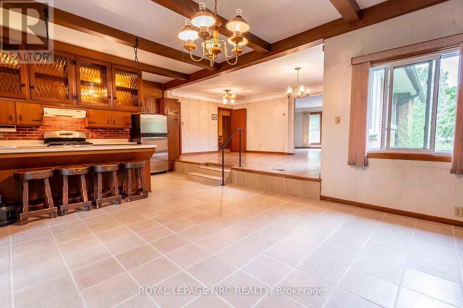 11680 BURNABY ROAD