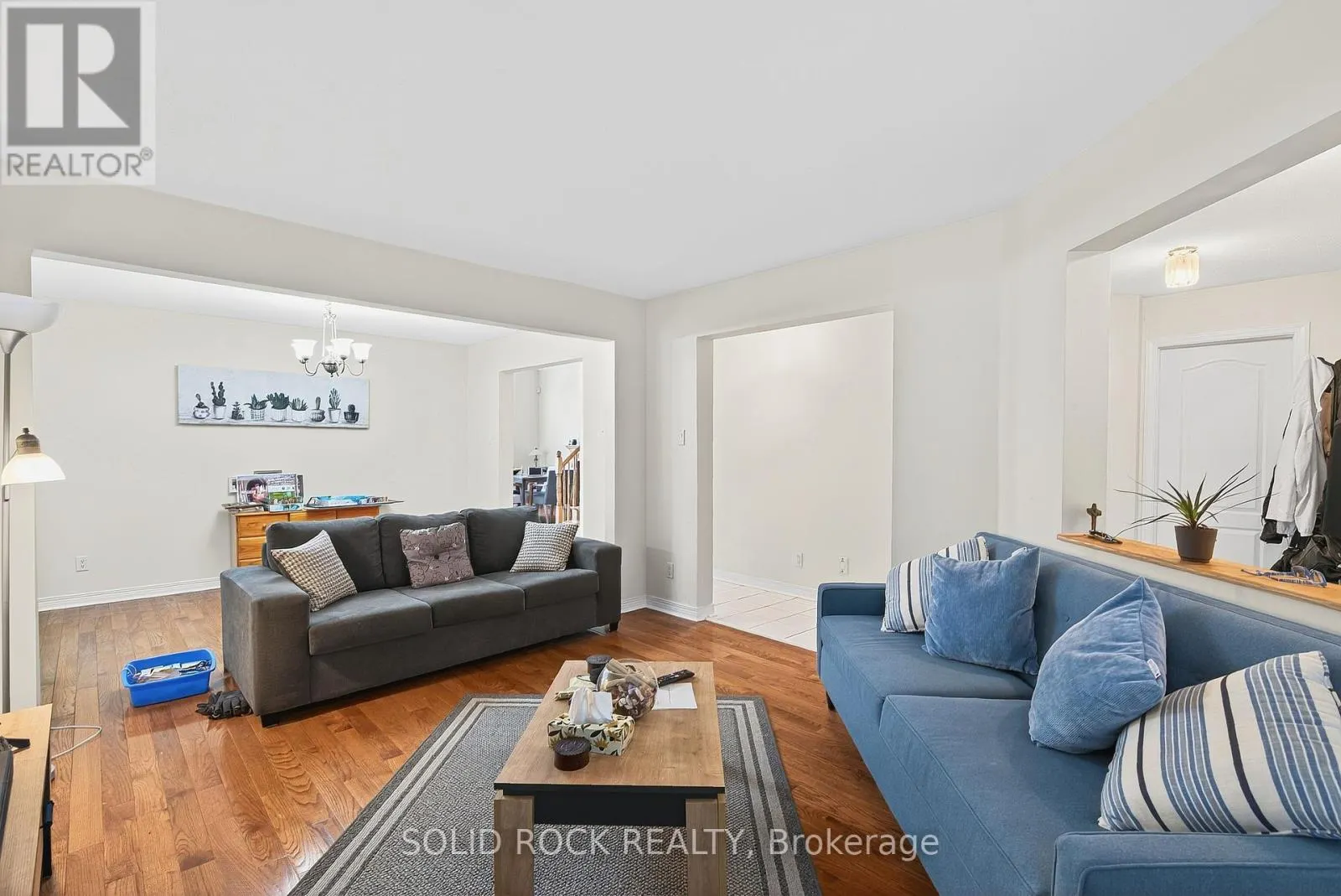 30 KENINS CRESCENT