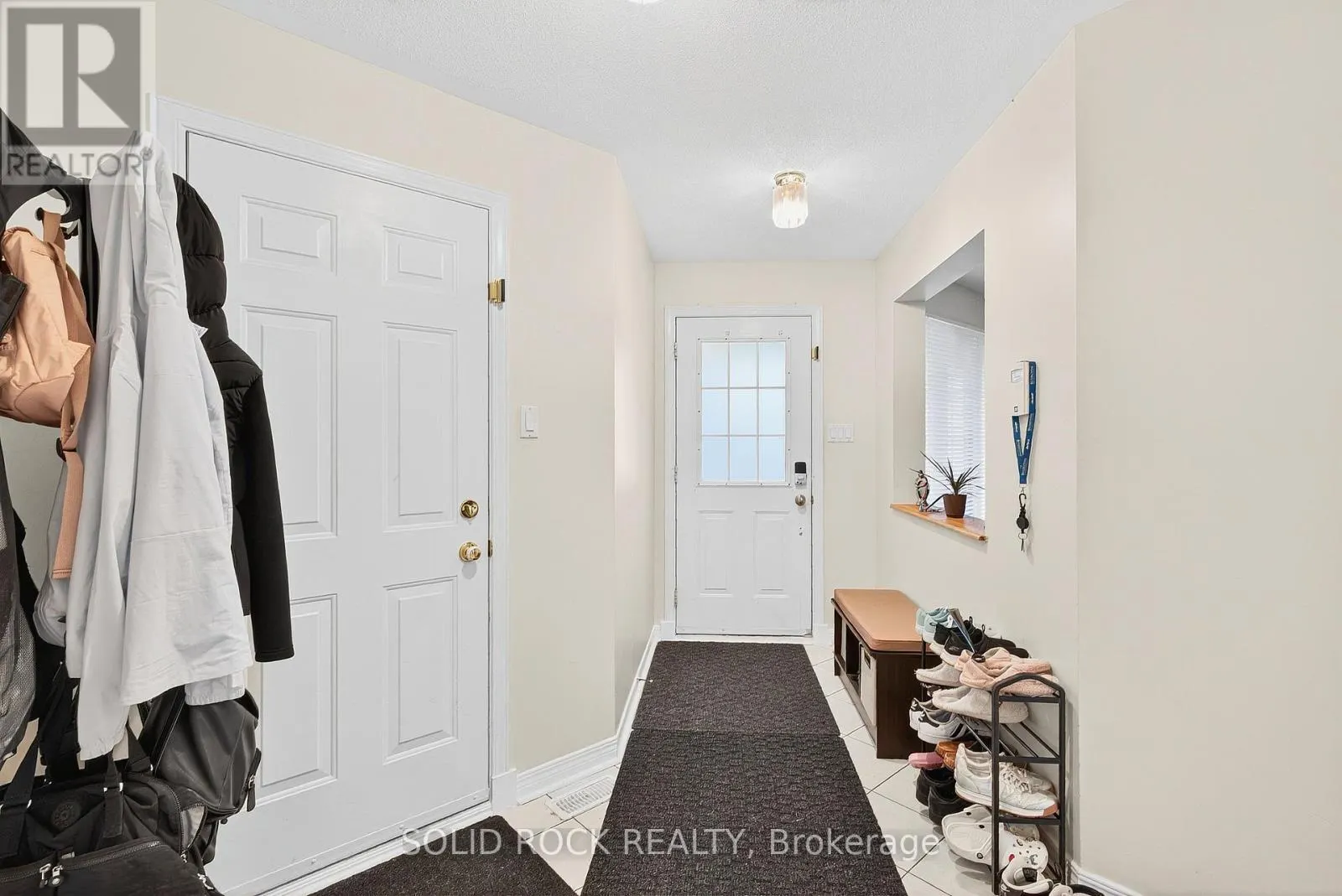 30 KENINS CRESCENT