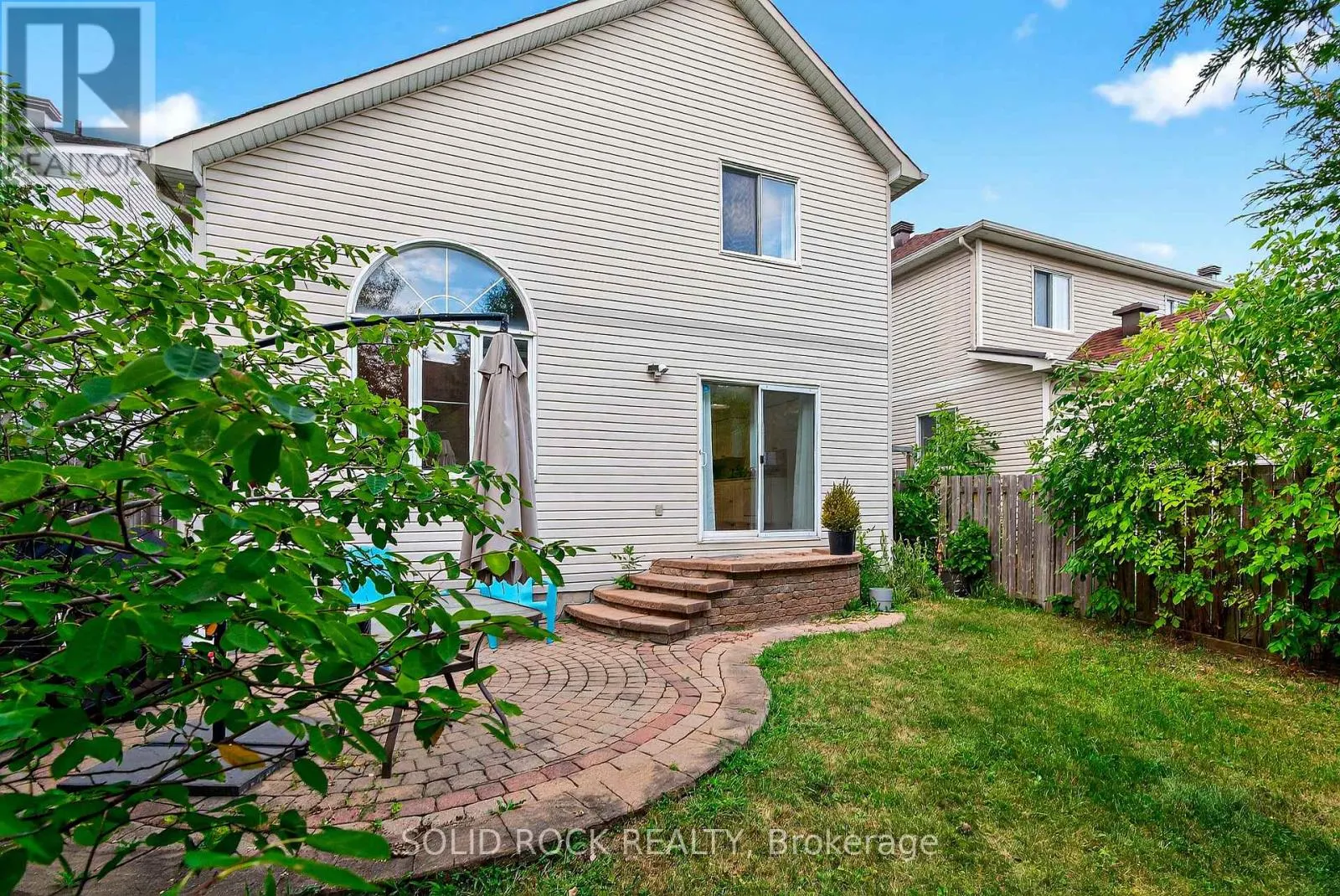 30 KENINS CRESCENT