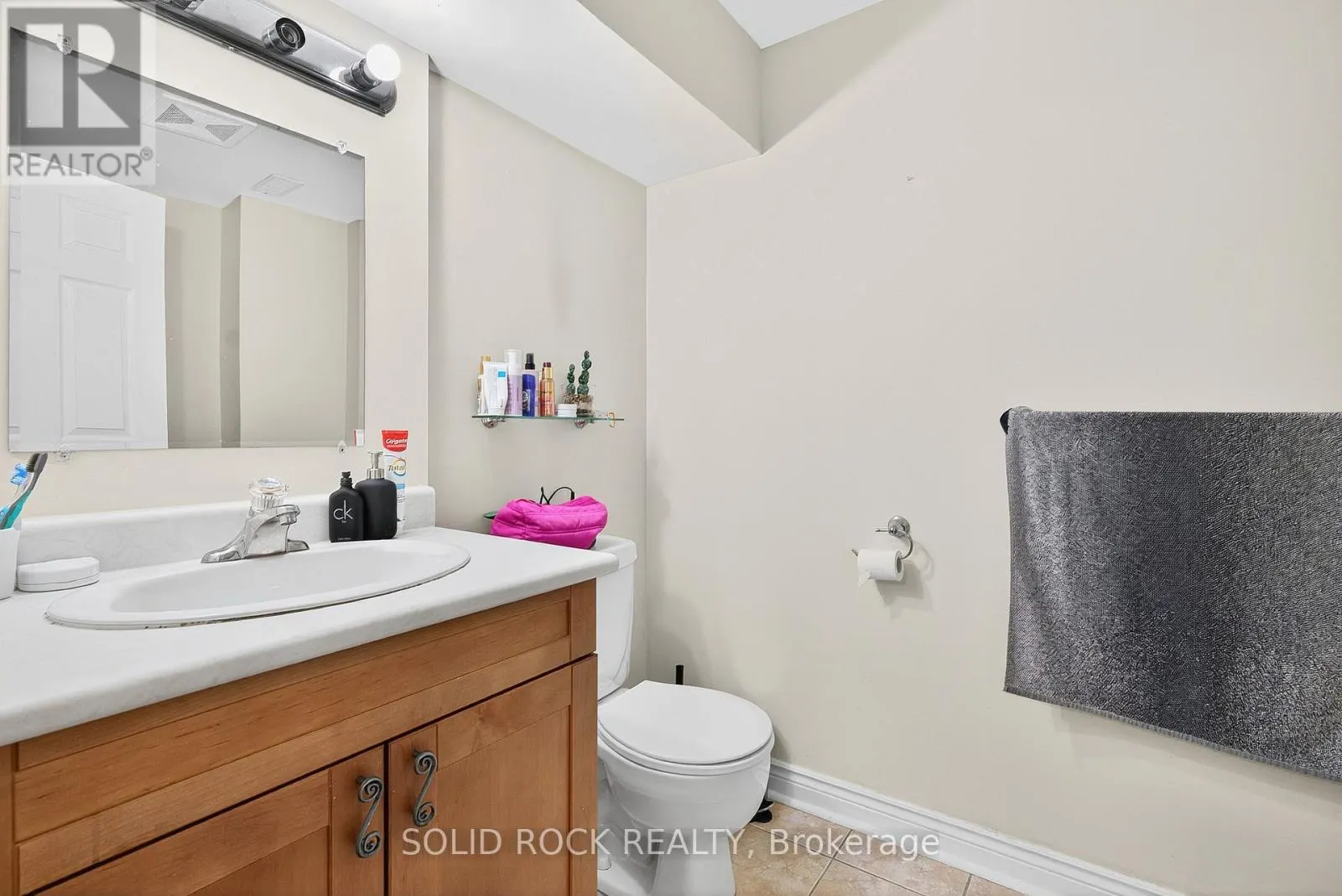 30 KENINS CRESCENT