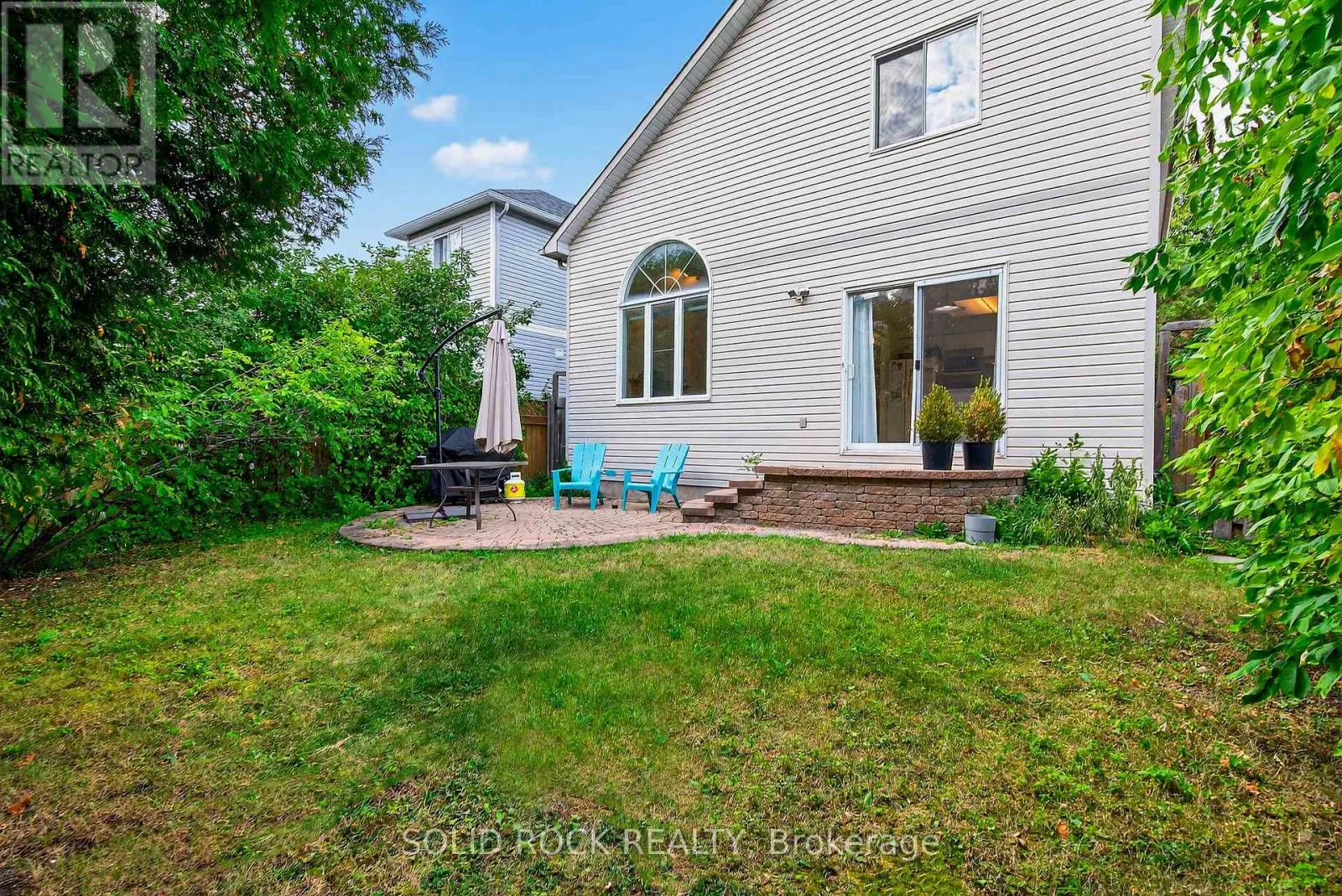 30 KENINS CRESCENT