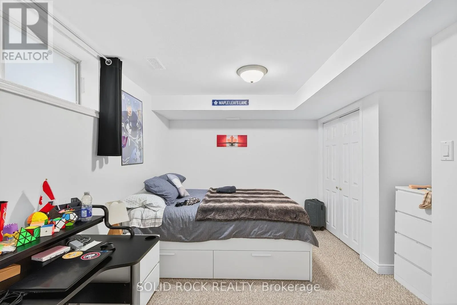 30 KENINS CRESCENT