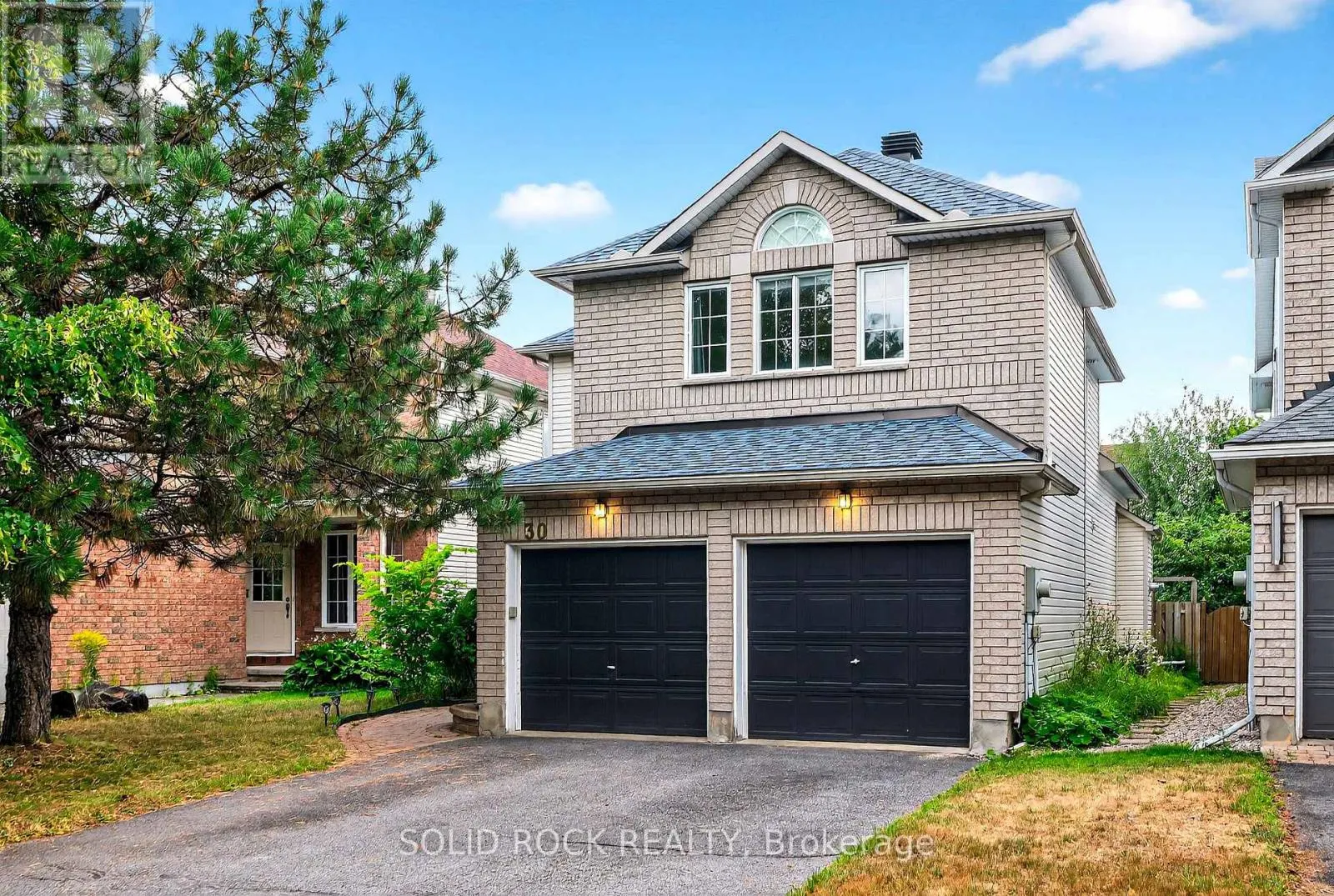 30 KENINS CRESCENT