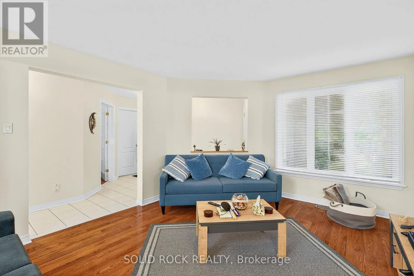 30 KENINS CRESCENT
