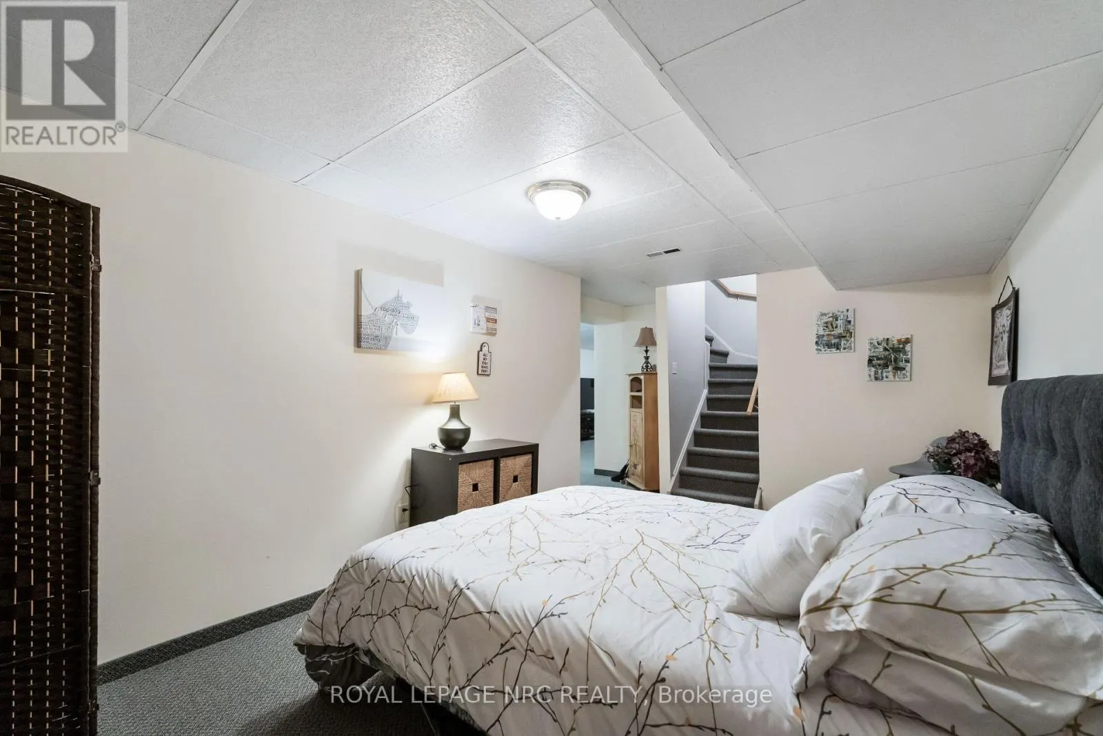 4156 BEECHNUT COURT