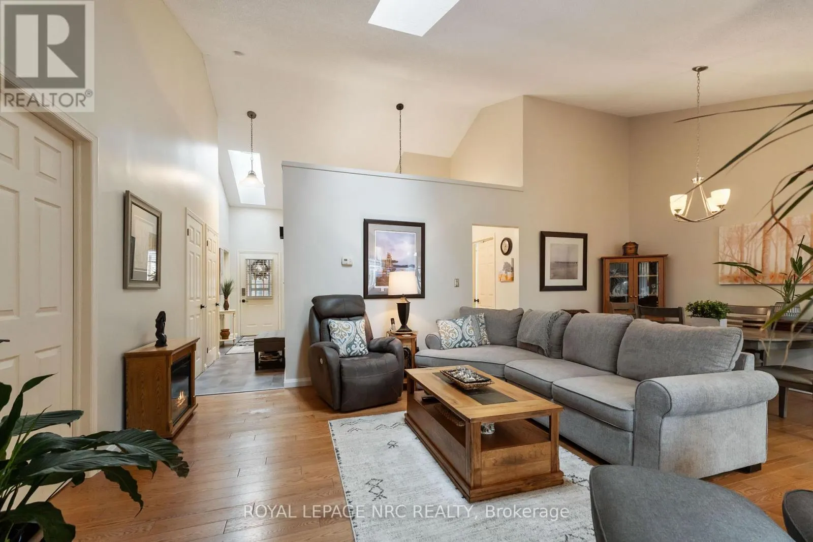 4156 BEECHNUT COURT