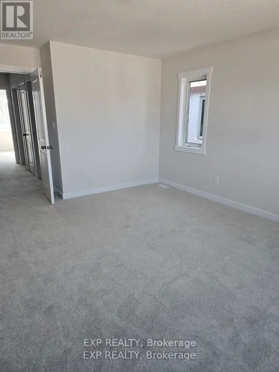 89 MOON CRESCENT