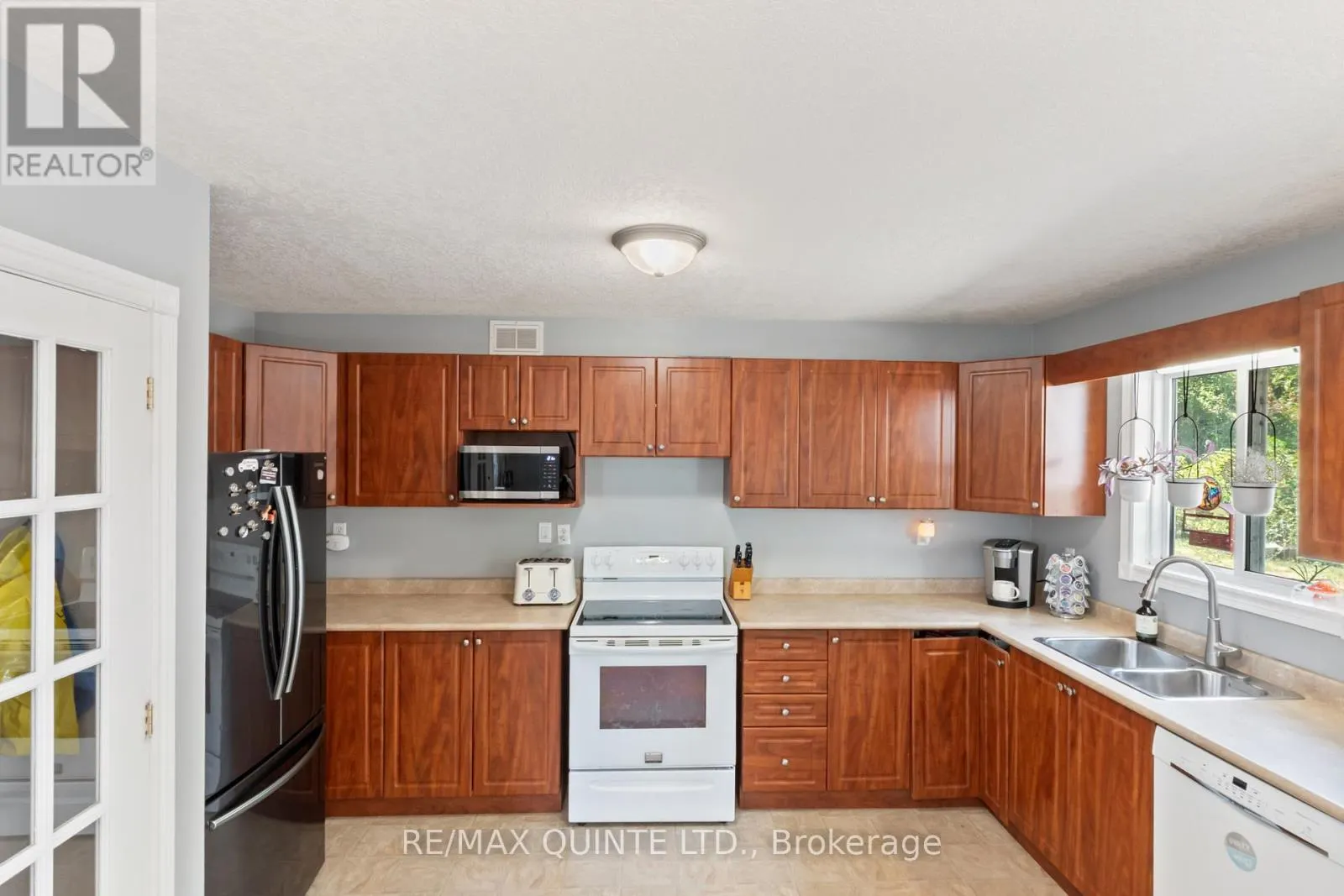 60 CONCESSION ROAD