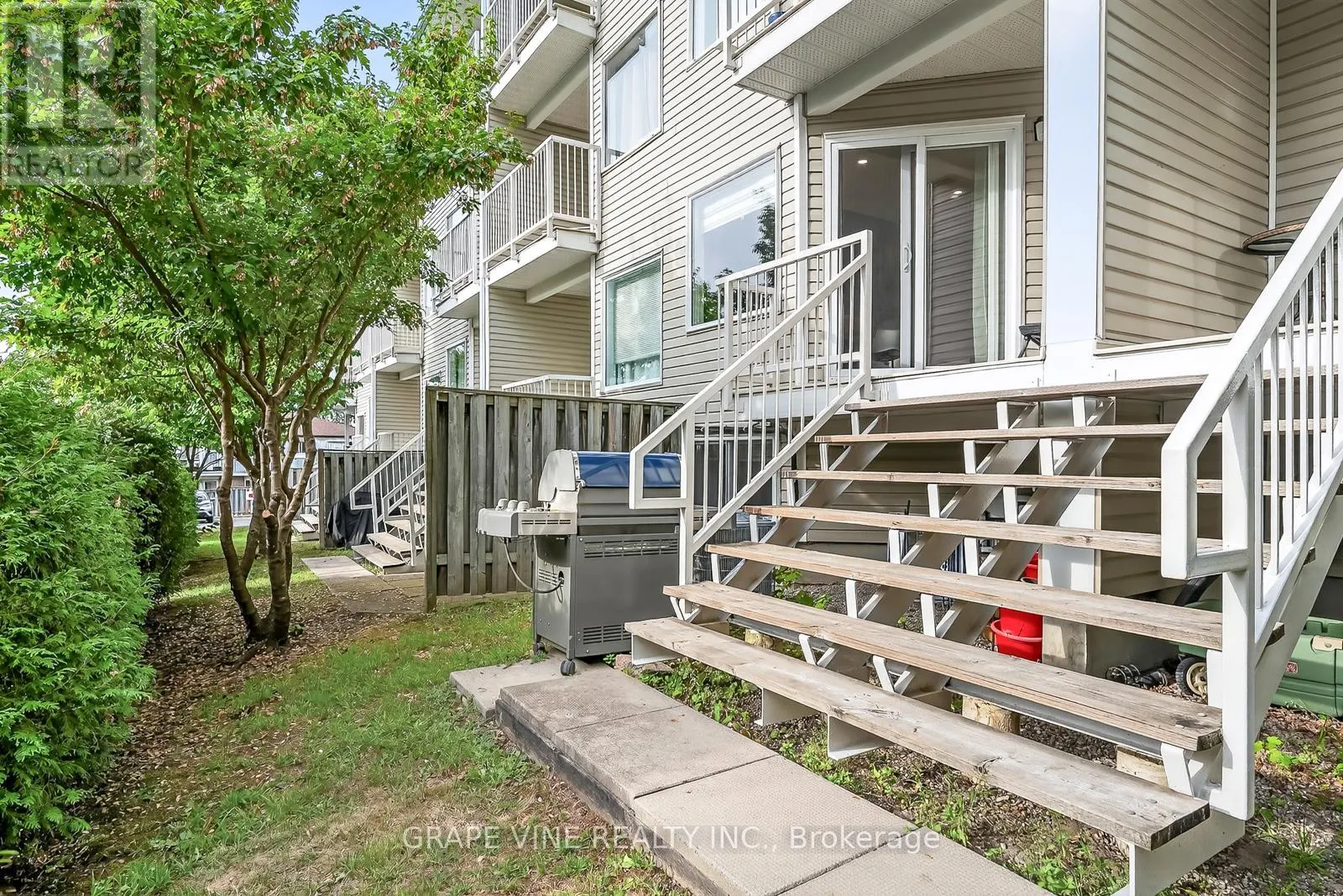 11 - 1400 WILDBERRY COURT