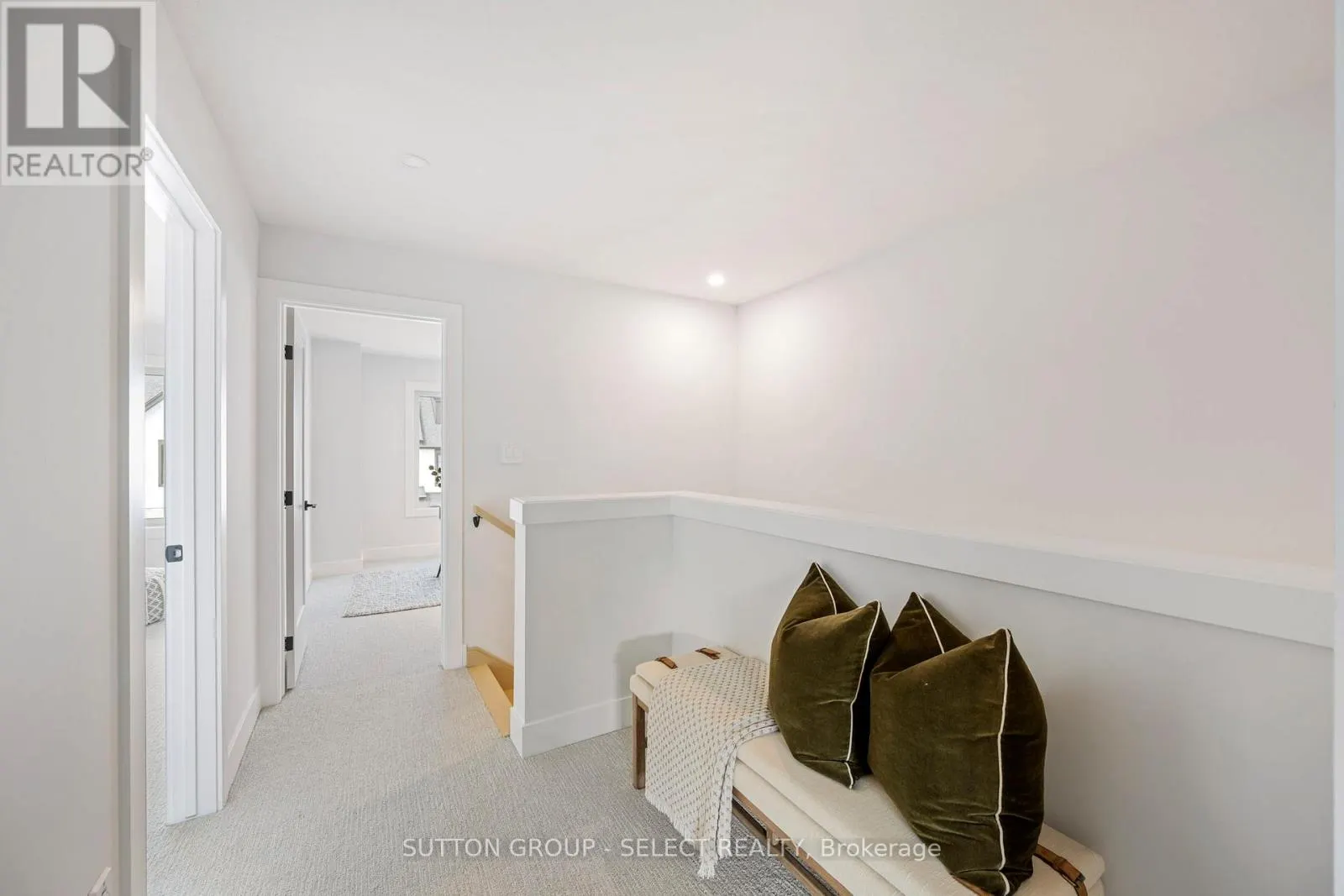 30 - 1175 RIVERBEND ROAD, #30