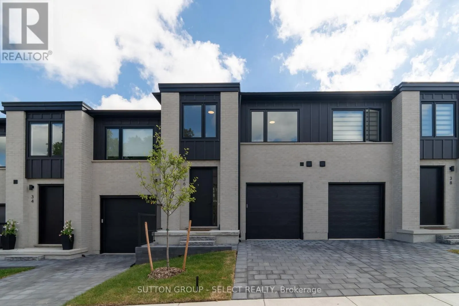 30 - 1175 RIVERBEND ROAD, #30