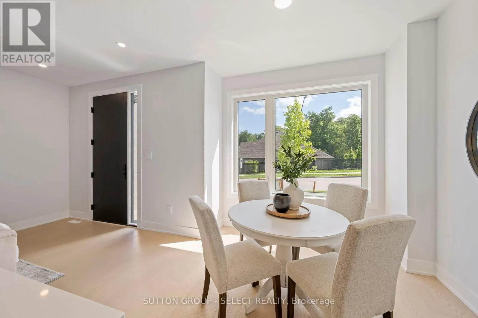 30 - 1175 RIVERBEND ROAD, #30