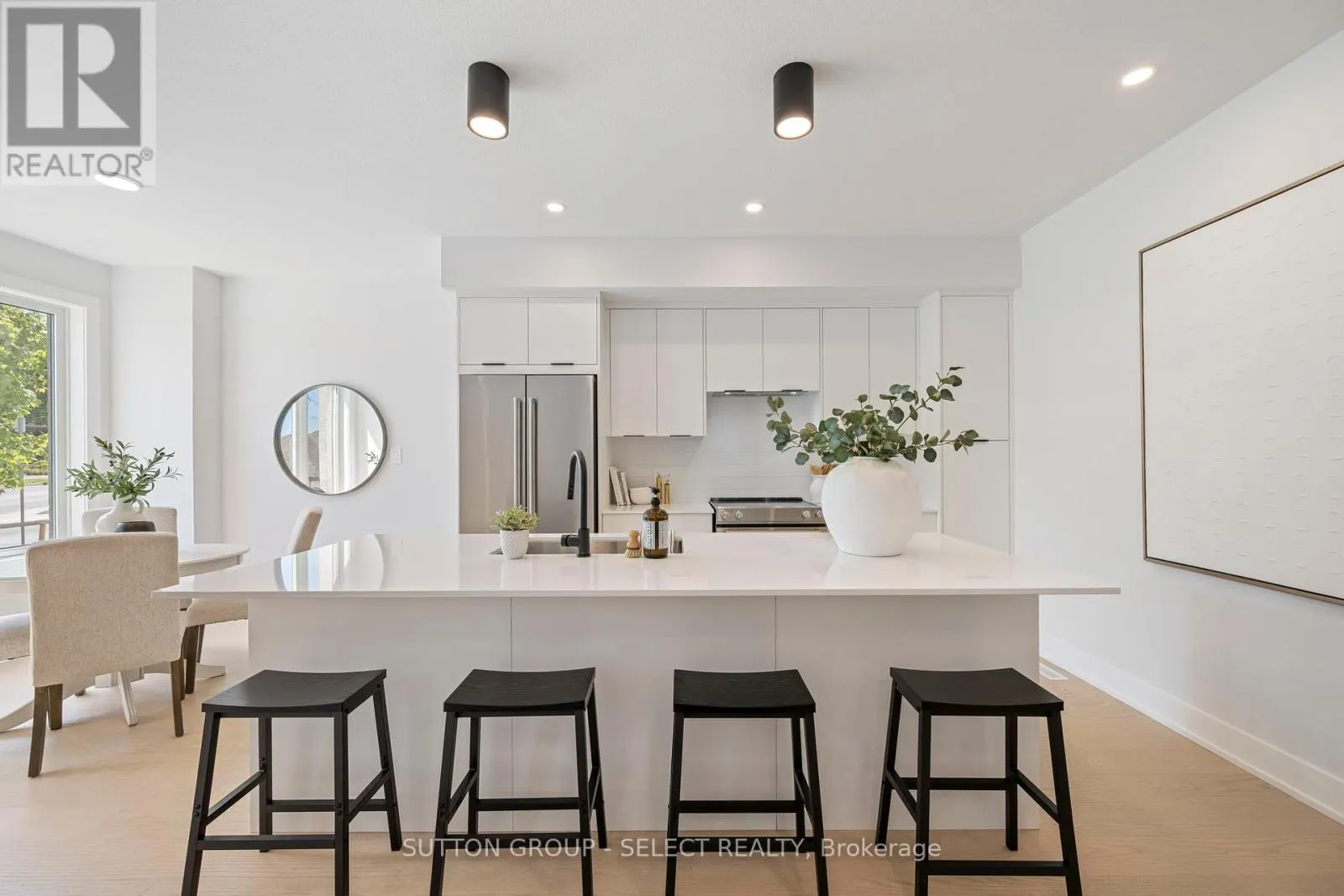 30 - 1175 RIVERBEND ROAD, #30