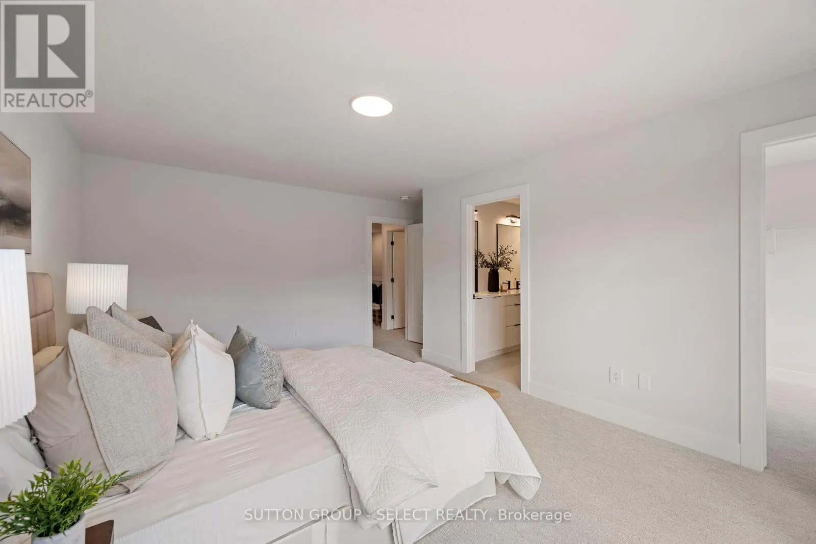 30 - 1175 RIVERBEND ROAD, #30
