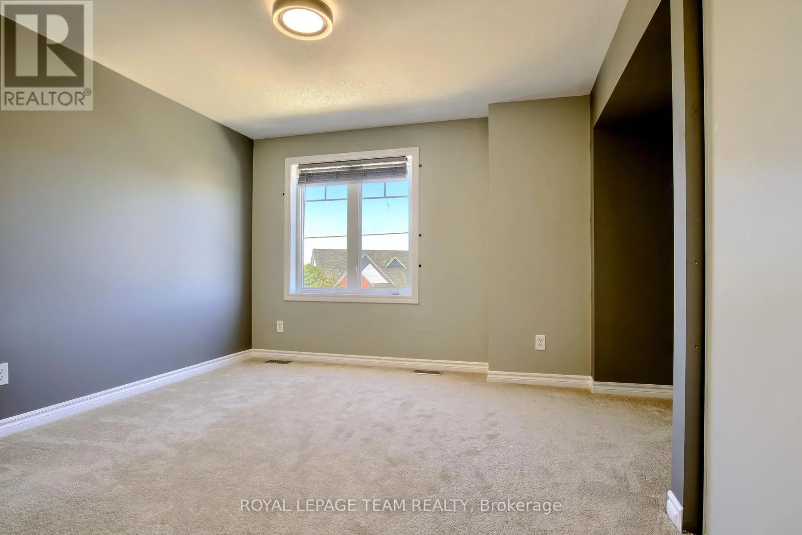 3867 STRANDHERD DRIVE