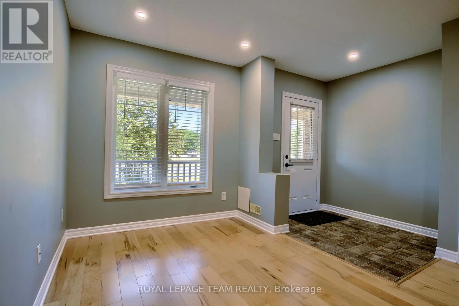 3867 STRANDHERD DRIVE
