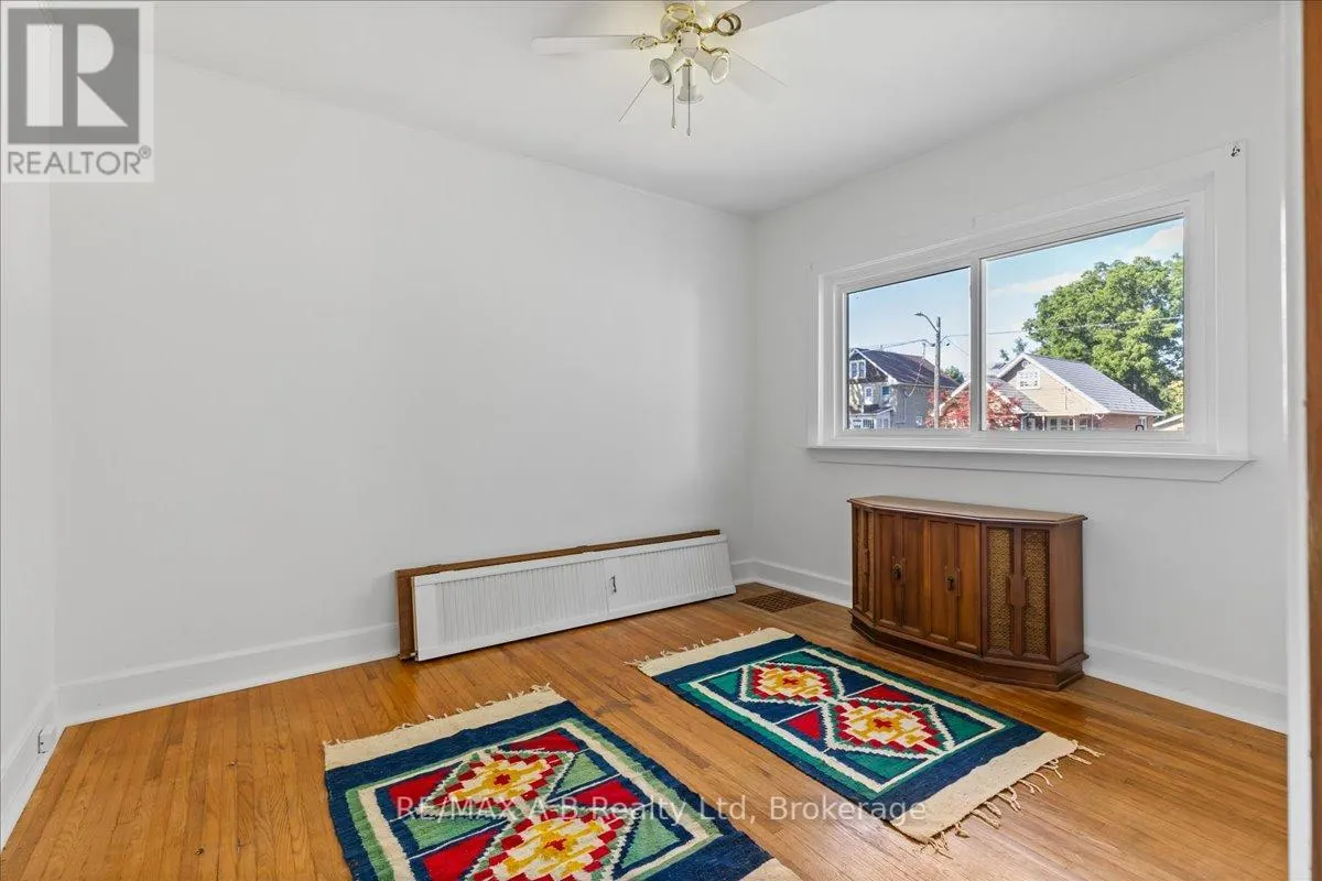75 YOUNGS STREET