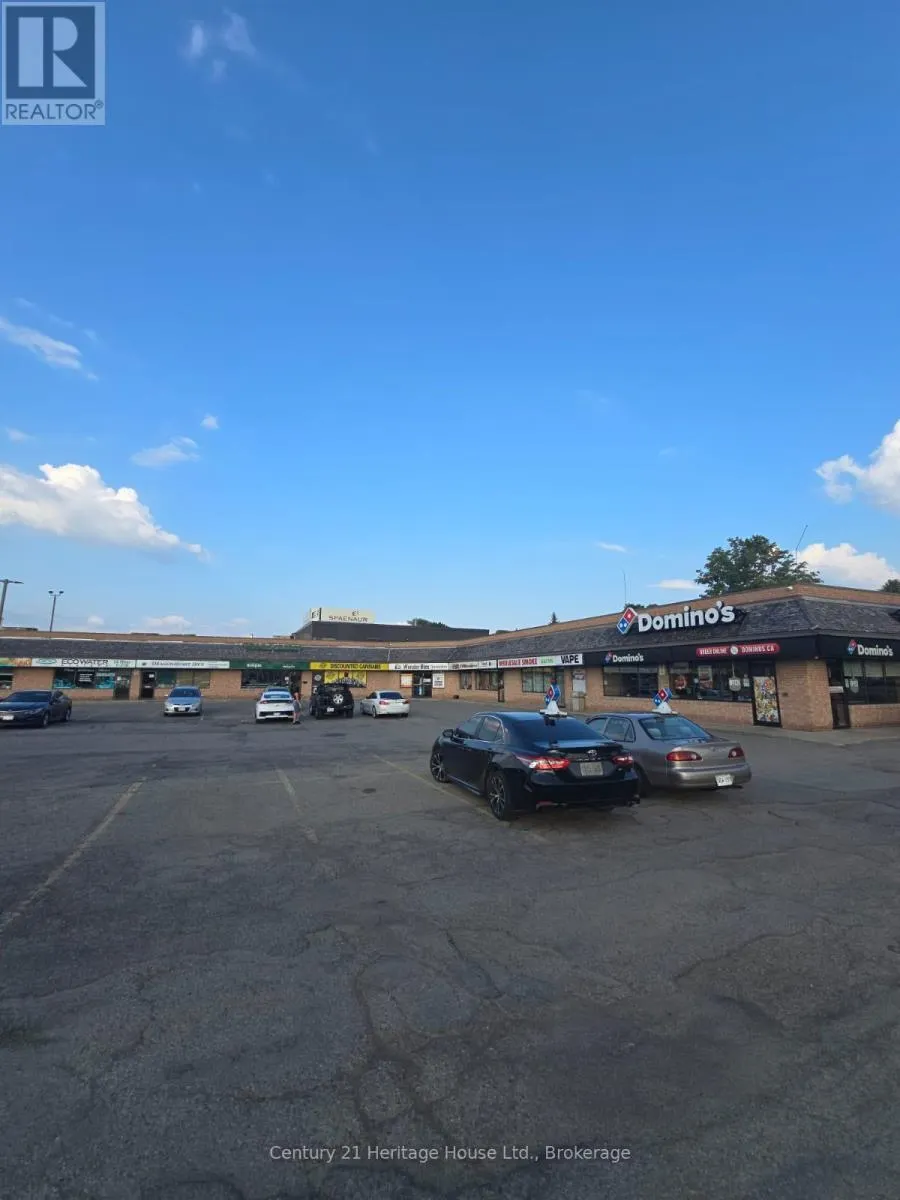 #8A - 809 VICTORIA STREET N, ##8A