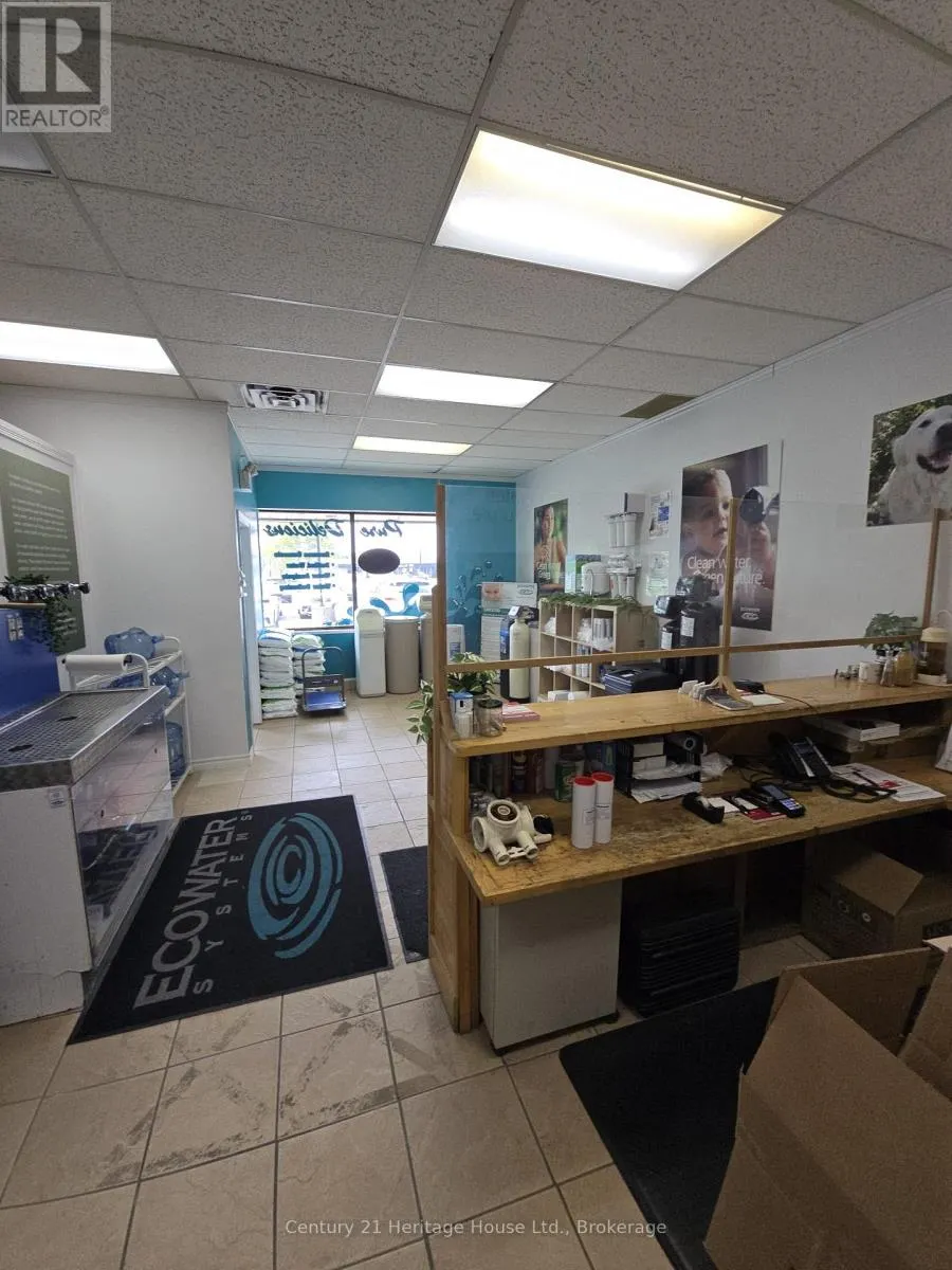 #5 - 809 VICTORIA STREET N, ##5