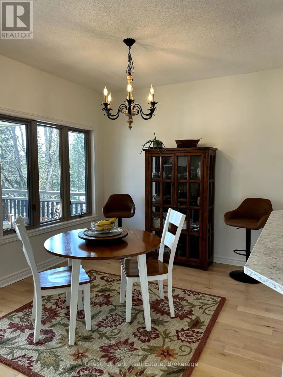5 - 3421 GRANDVIEW FOREST DRIVE, #5