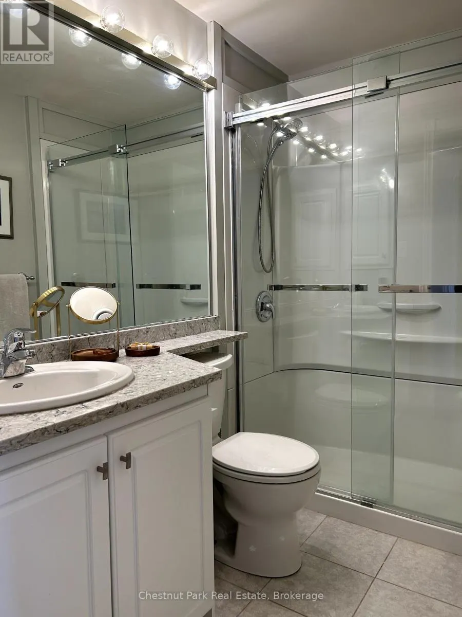 5 - 3421 GRANDVIEW FOREST DRIVE, #5