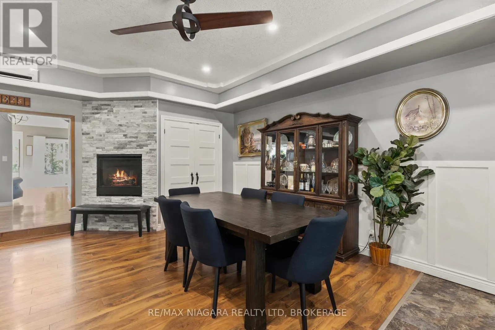 10408 LAKESHORE ROAD