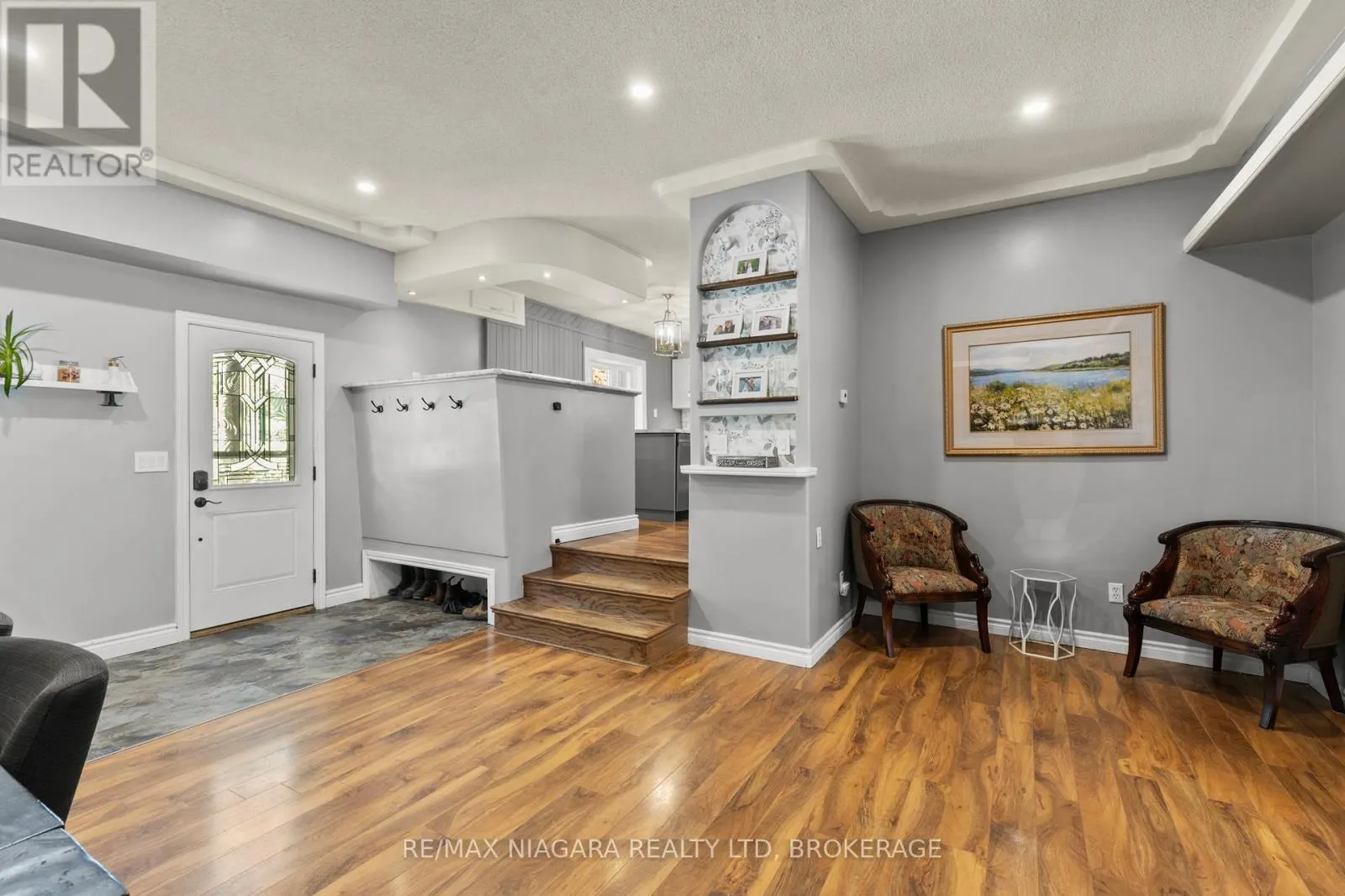 10408 LAKESHORE ROAD