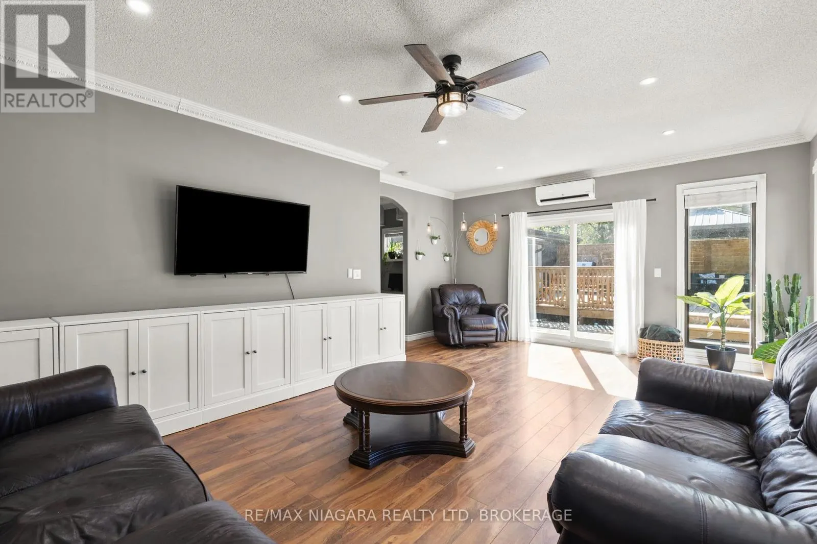 10408 LAKESHORE ROAD