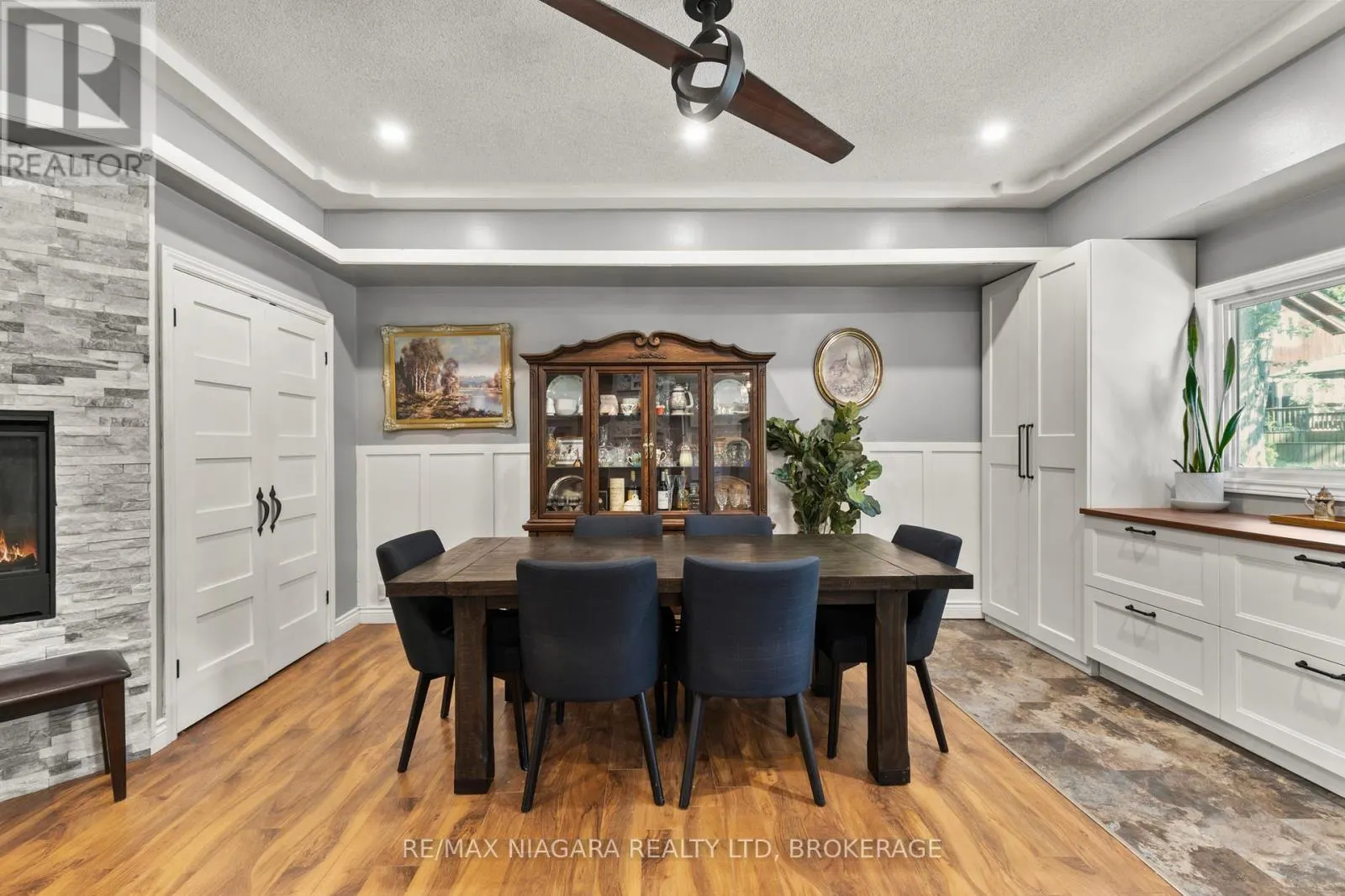 10408 LAKESHORE ROAD