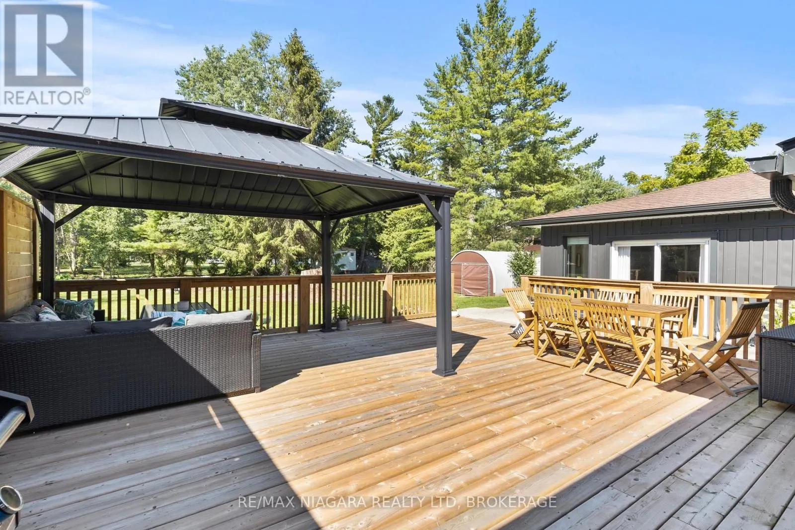 10408 LAKESHORE ROAD
