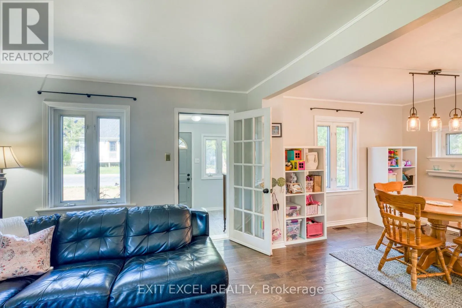 5490 MACTAVISH PLACE