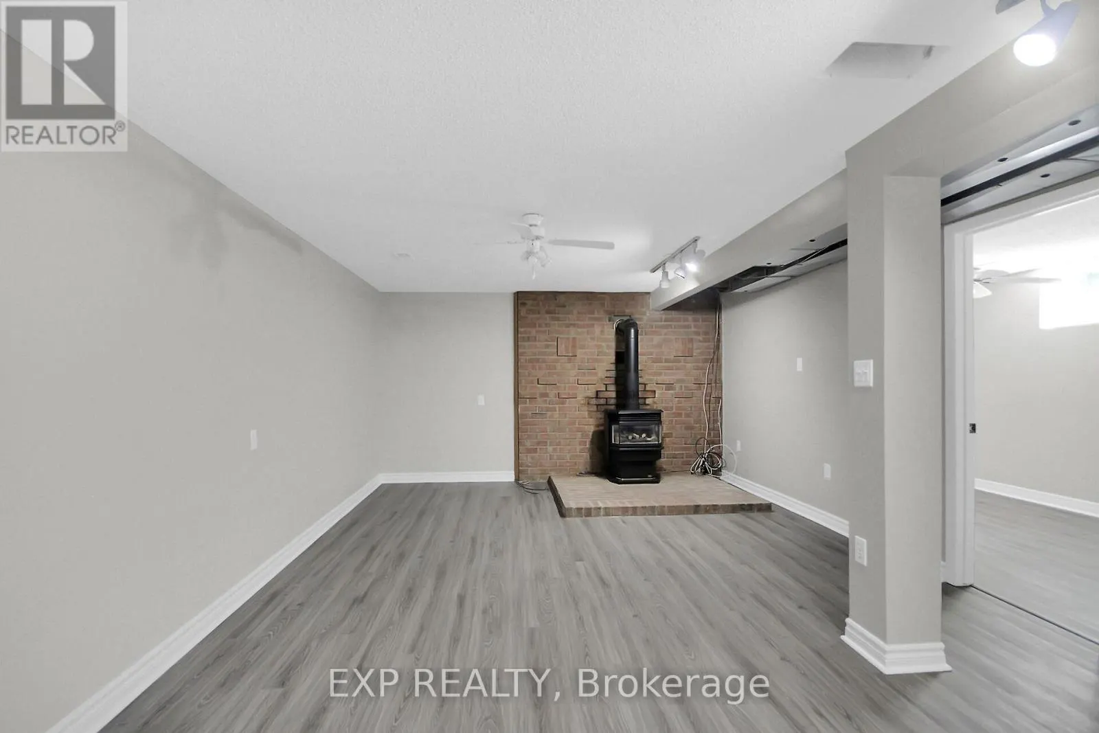 1083 EADIE ROAD