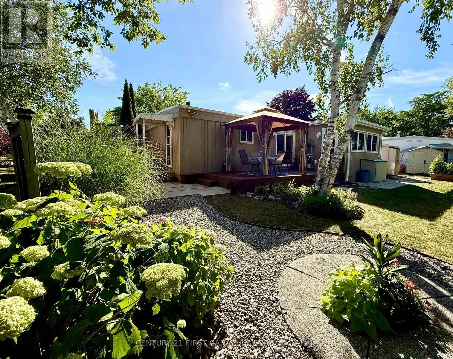 29 MAPLE GROVE COURT