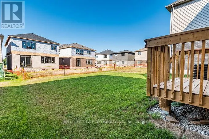 11 HOLDER DRIVE
