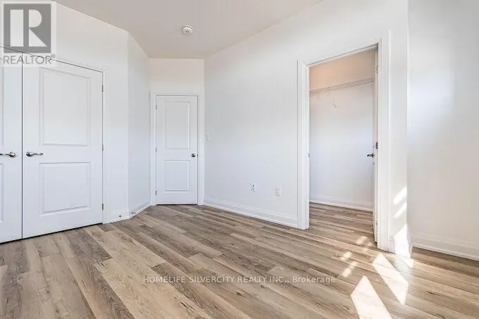 11 HOLDER DRIVE