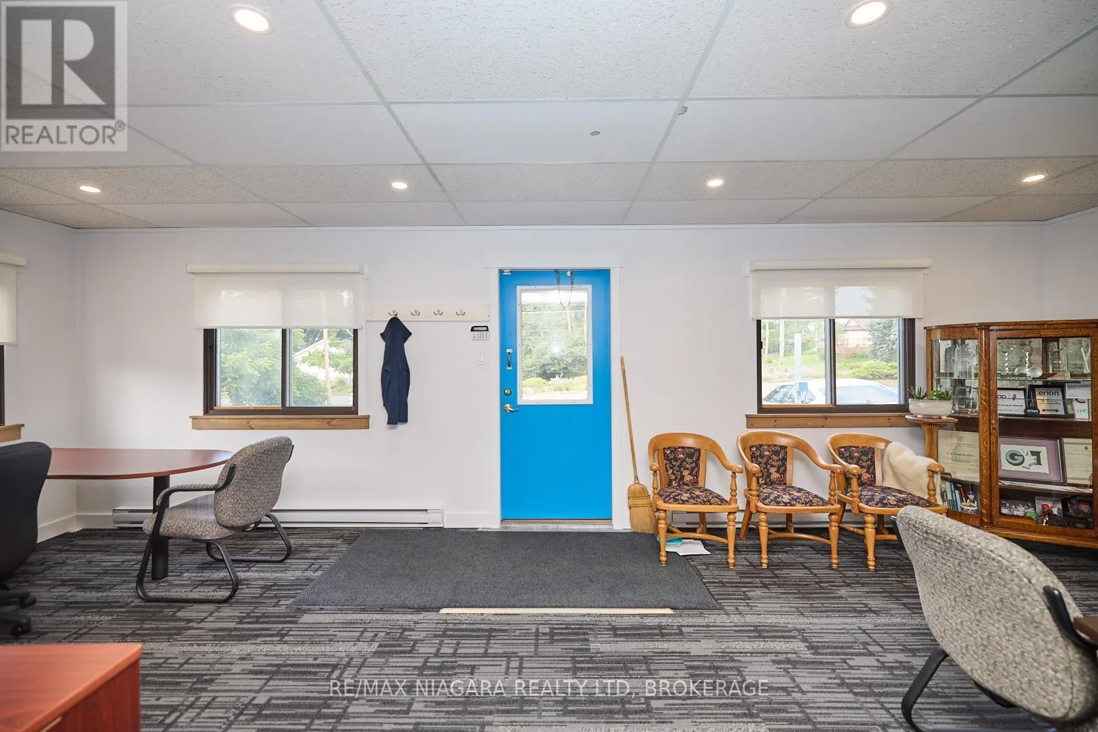 210 RIDGEWAY ROAD