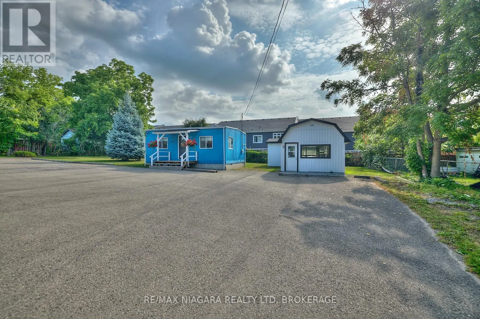 210 RIDGEWAY ROAD