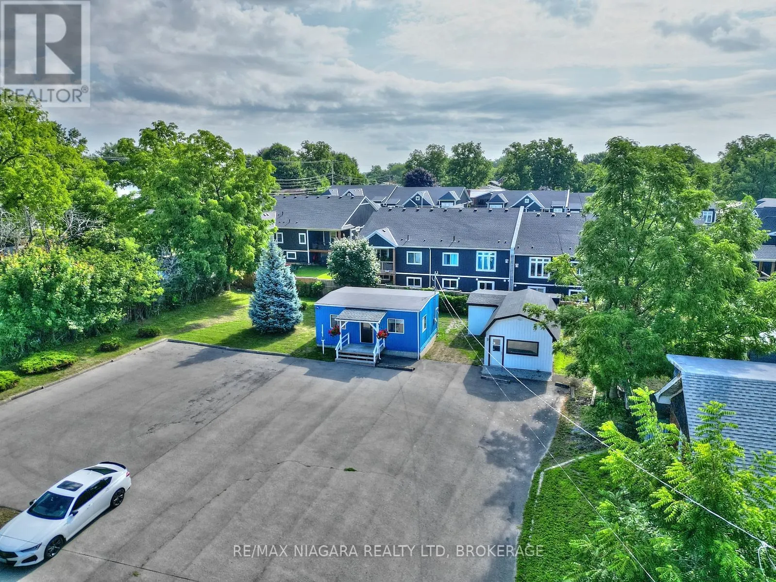 210 RIDGEWAY ROAD