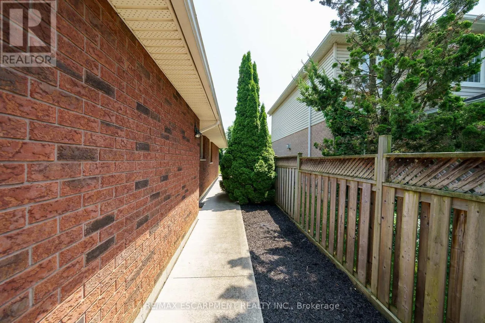 67 JEREMY STREET