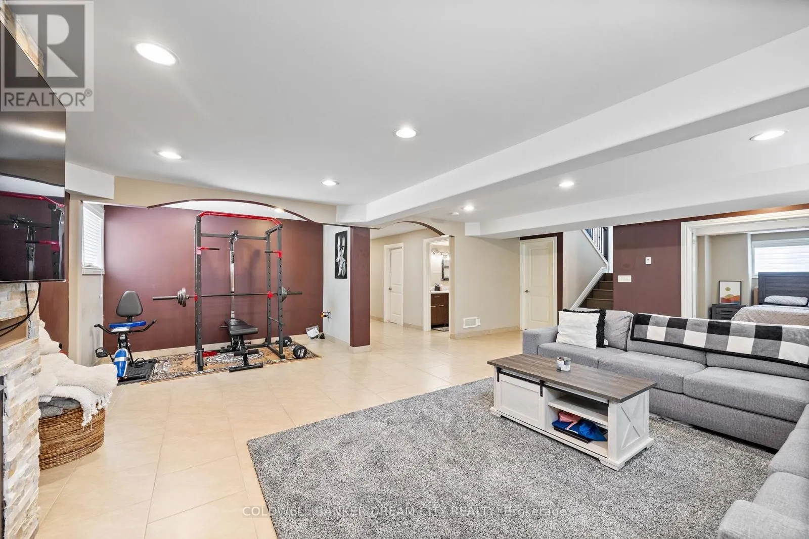 239 BRANTON CRESCENT