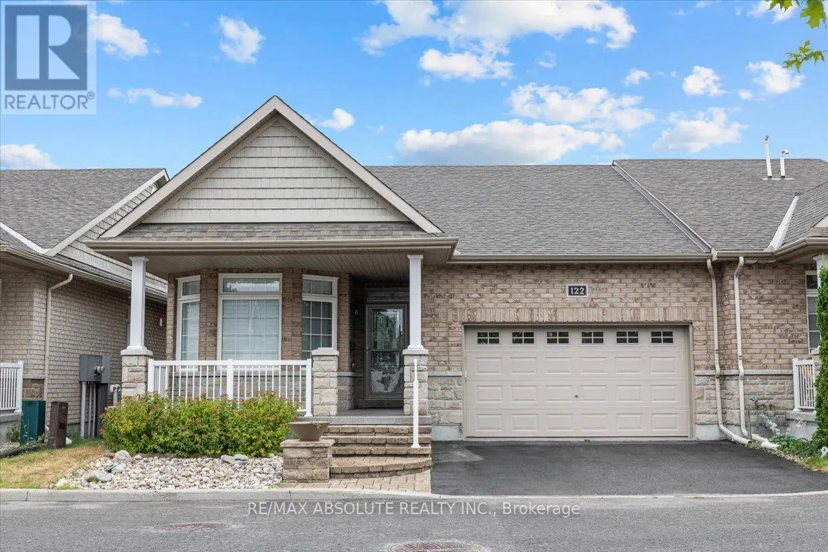 122 PASSAGEWAY PRIVATE