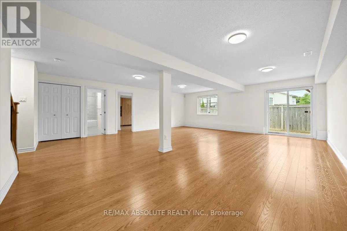 122 PASSAGEWAY PRIVATE