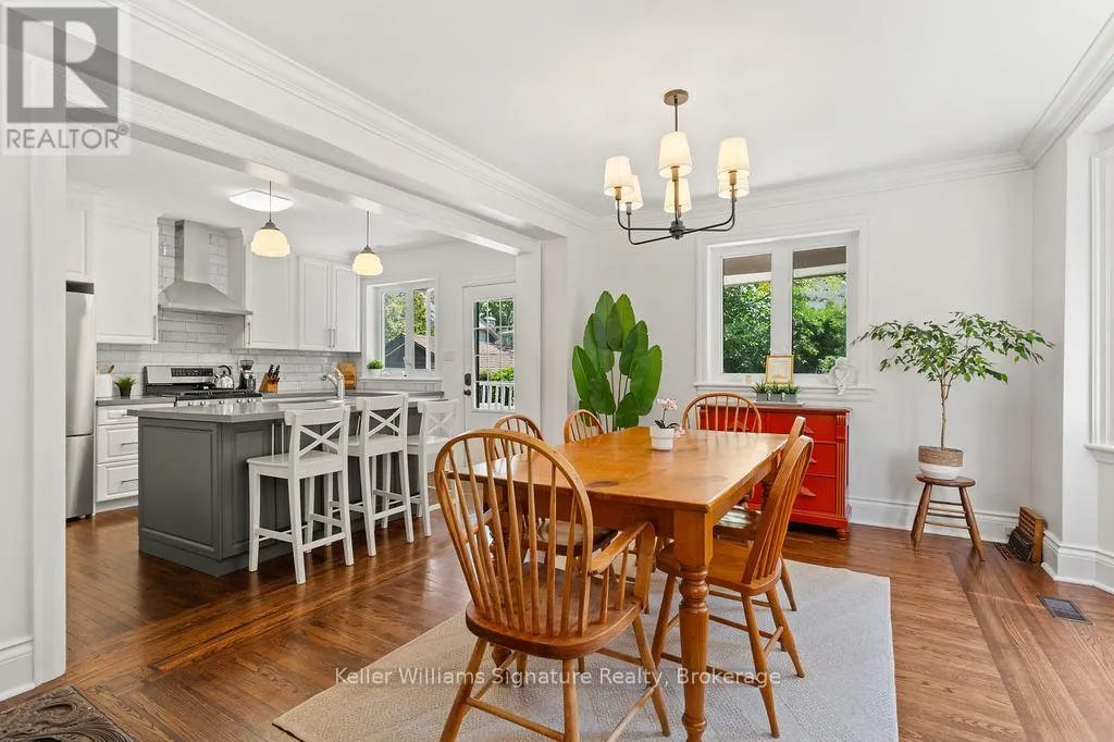 89 KENSINGTON AVENUE S