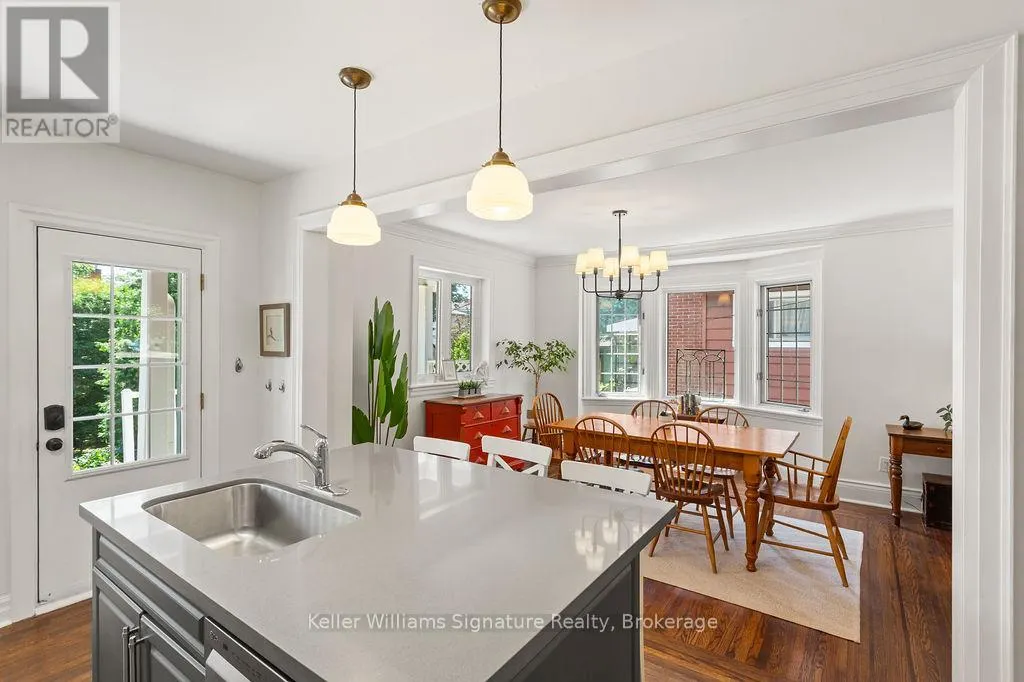 89 KENSINGTON AVENUE S