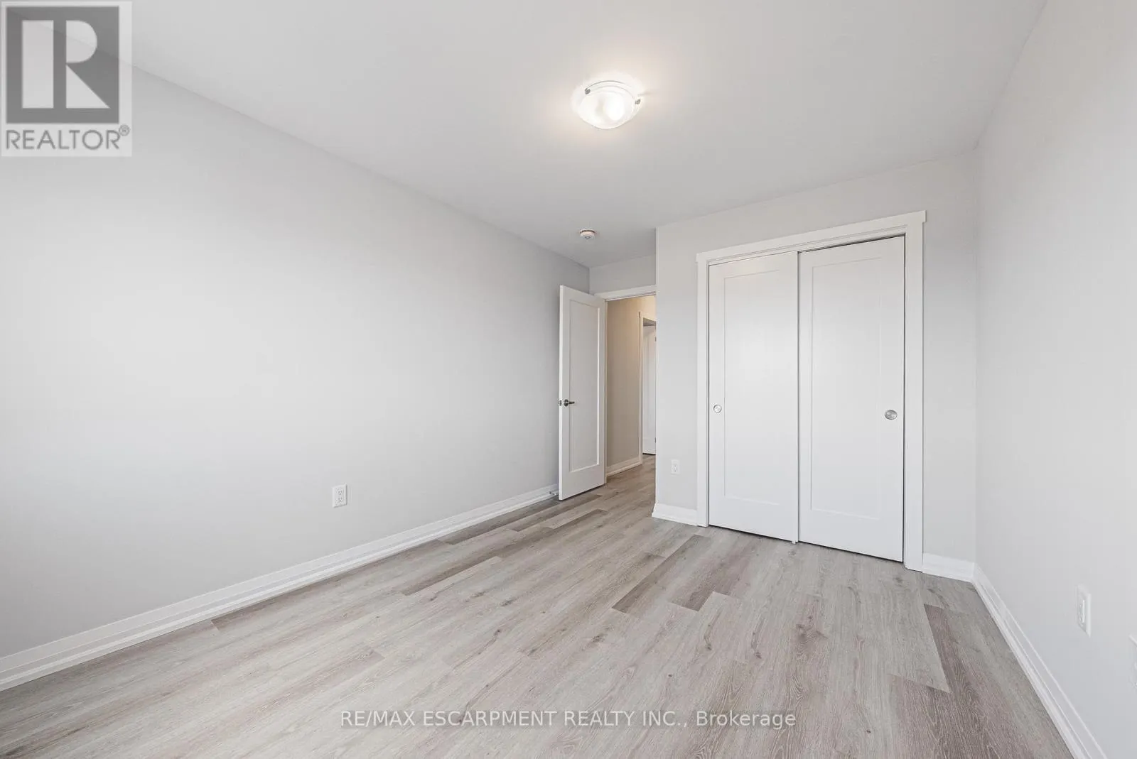 138 LORMONT BOULEVARD